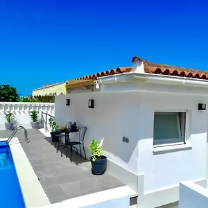 apartamento-unico-en-el-sauzal-inolvidable.adeje-hotels.com/